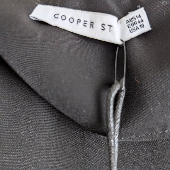 Cooper St Sienna Ruffle Short Sleeve Flounce Shift Dress - Picture 9 of 9